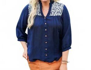 NEW LAYERZ CLOTHING three quarter bloom top in navy blue
